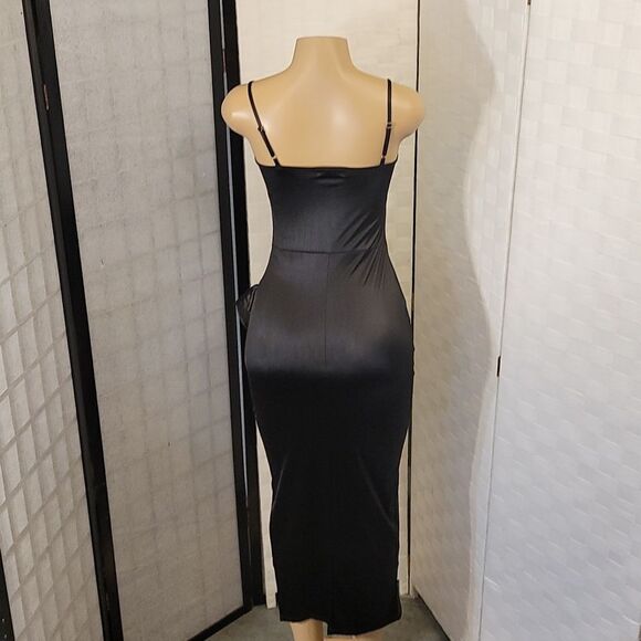 BRAND NEW LIZ&SARA HIGH LOW RUFFLE HEM SATIN DRESS - Picture 6 of 14